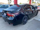 Used 2022 Toyota Camry SE image 6