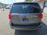 Used 2016 Dodge Grand Caravan SE image 4