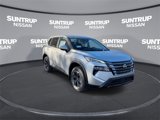 Used 2025 Nissan Rogue SV image 2
