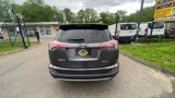 Used 2018 Toyota RAV4 LE image 4