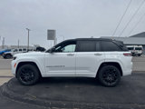 New 2025 Jeep Grand Cherokee Summit image 3