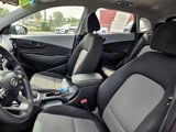 Used 2021 Hyundai Kona SE image 5