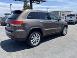 Used 2017 Jeep Grand Cherokee Limited image 6