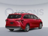 New 2025 Toyota Sienna Platinum image 2