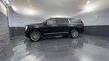 New 2025 GMC Yukon XL Denali w/ Denali Reserve Package image 5