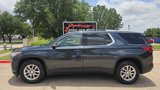 Used 2018 Chevrolet Traverse LT image 2
