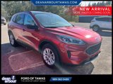 Certified 2022 Ford Escape SE w/ Convenience Package image 2