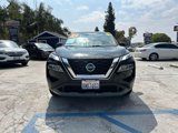 Used 2021 Nissan Rogue SV image 2
