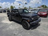 Used 2025 Jeep Gladiator Sport image 2