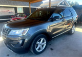 Used 2016 Ford Explorer XLT image 2