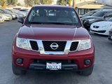 Used 2019 Nissan Frontier SV image 2