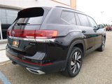 Used 2024 Volkswagen Atlas SE image 3