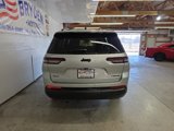 New 2025 Jeep Grand Cherokee L Limited w/ Black Appearance Package image 4