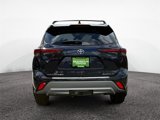 New 2025 Toyota Highlander Platinum image 5