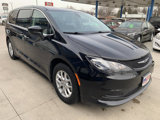 Used 2022 Chrysler Voyager LX image 4