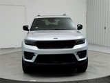 New 2025 Jeep Grand Cherokee Altitude image 2