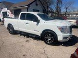 Used 2021 Nissan Titan SV w/ SV Convenience Package image 5