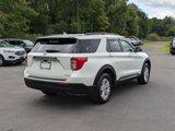Certified 2022 Ford Explorer XLT image 3