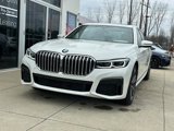 Certified 2022 BMW 740i xDrive w/ M Sport Package image 3
