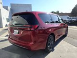 New 2026 Chrysler Pacifica Select image 5