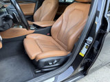 Used 2019 BMW 530i w/ Luxury Package image 2