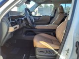 New 2025 INFINITI QX80 Sensory image 3
