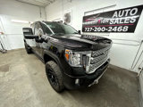 Used 2022 GMC Sierra 2500 Denali w/ Denali Black Diamond Edition image 3