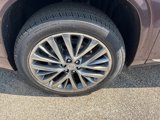 New 2025 Buick Enclave Avenir image 3