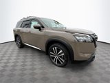 New 2025 Nissan Pathfinder Platinum w/ Black Appearance Package image 3