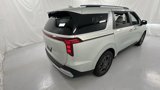 New 2026 Kia Carnival EX image 3