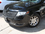 Used 2017 Lincoln MKT AWD image 2