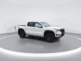 New 2025 Nissan Frontier PRO-4X w/ Pro Premium Package image 2