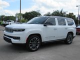 New 2025 Jeep Grand Wagoneer Series III w/ HD Trailer Tow Package image 3