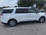 Used 2024 Kia Carnival LX image 5