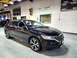 Used 2021 Volkswagen Passat 2.0T SE image 4