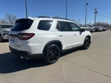 New 2025 Honda Pilot Black Edition image 3