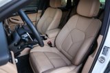 Certified 2025 Porsche Macan image 5