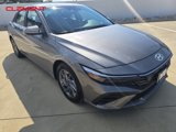 Used 2024 Hyundai Elantra SEL image 3
