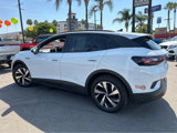Used 2023 Volkswagen ID.4 Pro image 3