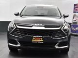 Used 2024 Kia Sportage LX image 3