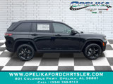 New 2025 Jeep Grand Cherokee Altitude image 2
