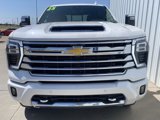 New 2025 Chevrolet Silverado 2500 High Country image 2