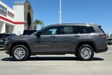 New 2025 Jeep Grand Cherokee L Laredo image 3