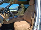 New 2025 Land Rover Range Rover Long Wheelbase SE image 3