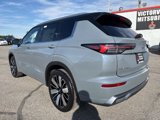 New 2025 Mitsubishi Outlander SEL image 5