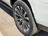 New 2025 Chevrolet Suburban High Country image 5