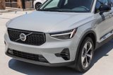 Used 2025 Volvo XC40 B5 Plus w/ Protection Package Premier image 5