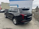 Used 2024 Cadillac XT6 Luxury w/ LPO, Floor Liner Package image 3