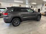Used 2018 Jeep Grand Cherokee Limited image 4