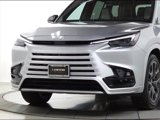 Certified 2025 Lexus TX 500h AWD w/ Technology Package image 3